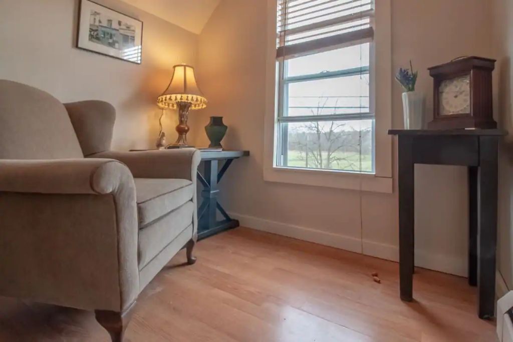 Photo of Livingroom in High Falls