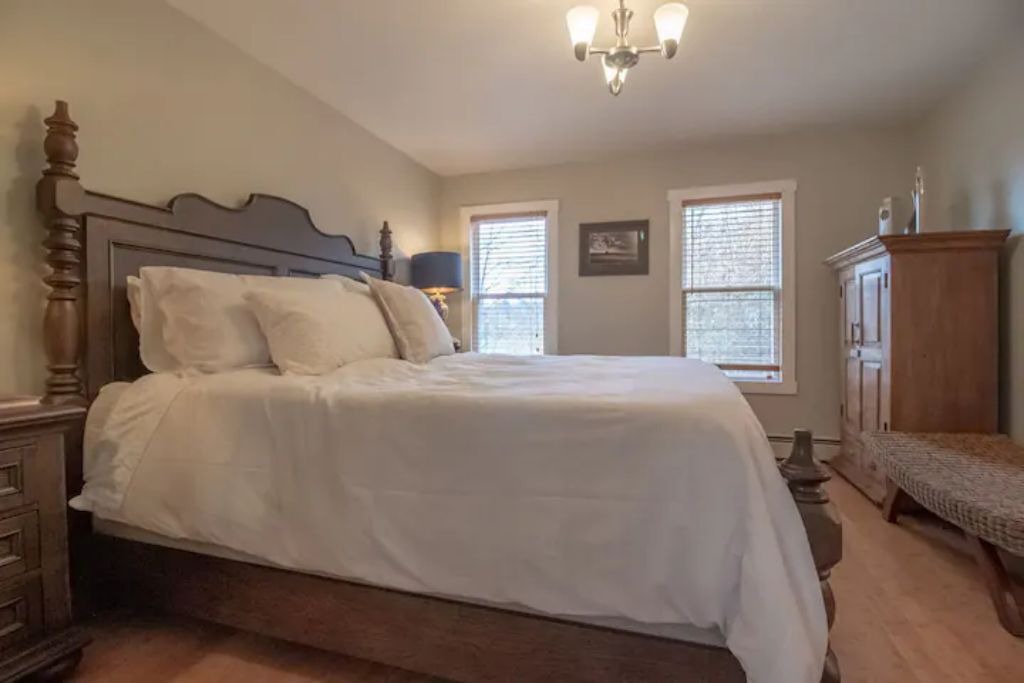 Photo of Bedroom in High Falls