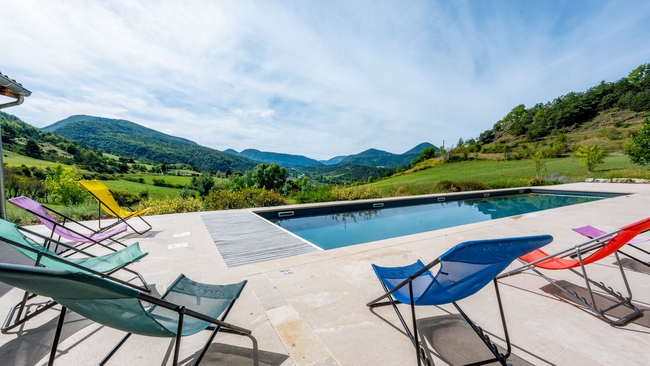 Photo of Outdoor in Crupies