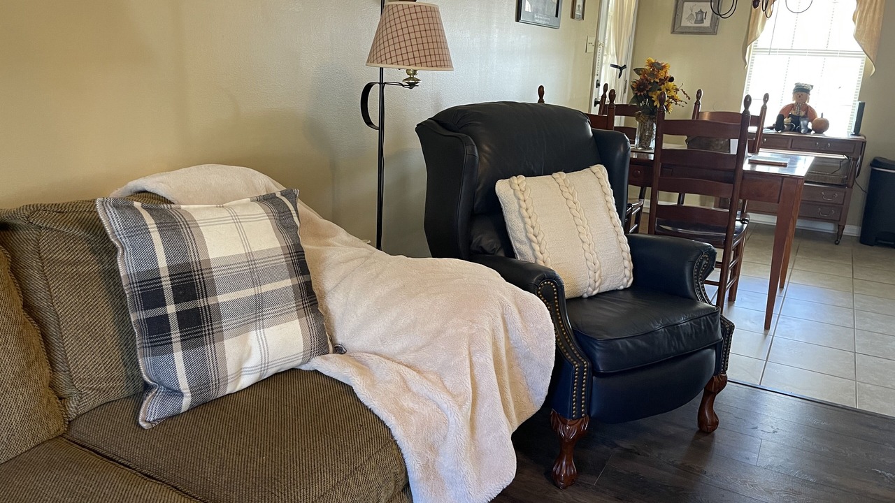 Photo of Livingroom in Greenbrier