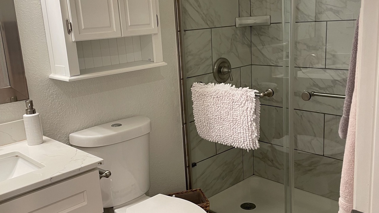 Photo of Bathroom in Alamo