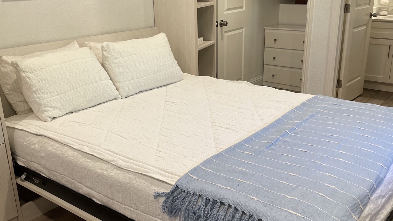 Photo of Bedroom in Alamo