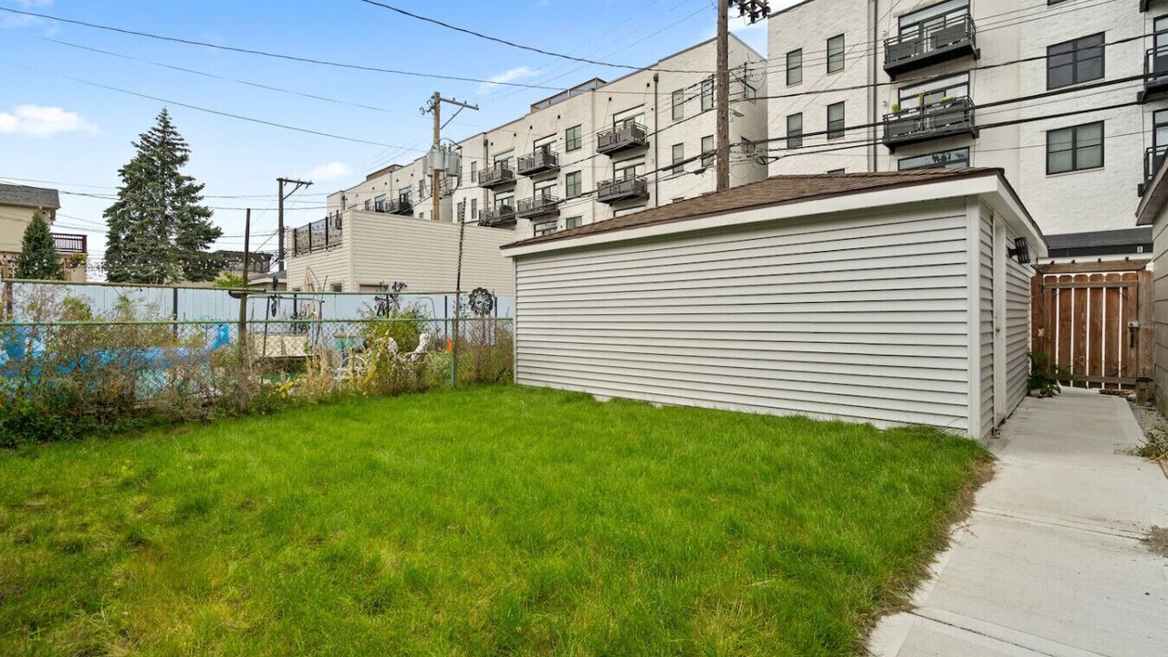 Photo of Outdoor in Bucktown