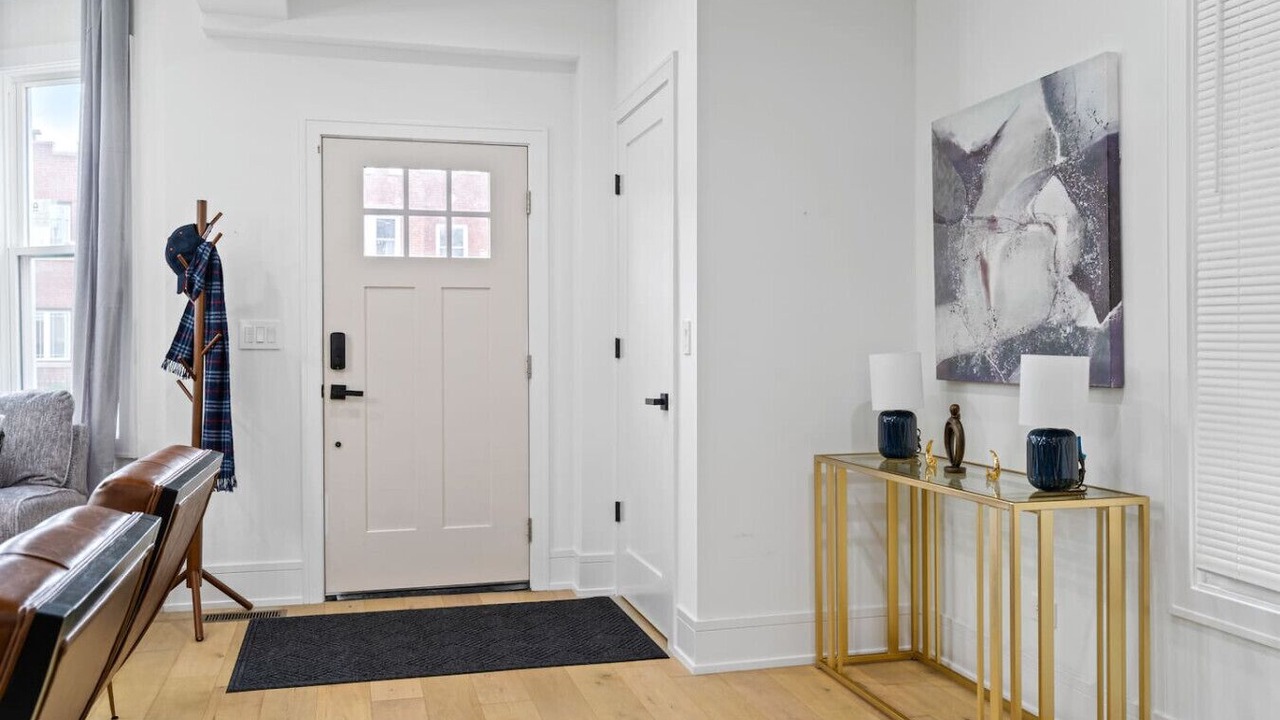 Photo of Others in Bucktown