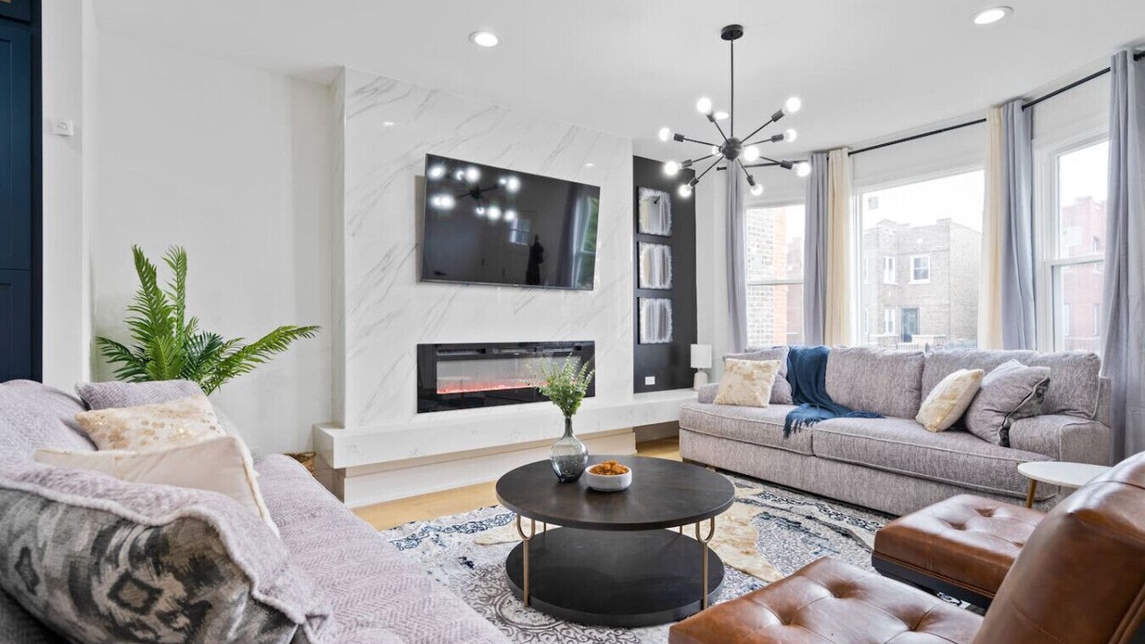 Photo of Livingroom in Bucktown