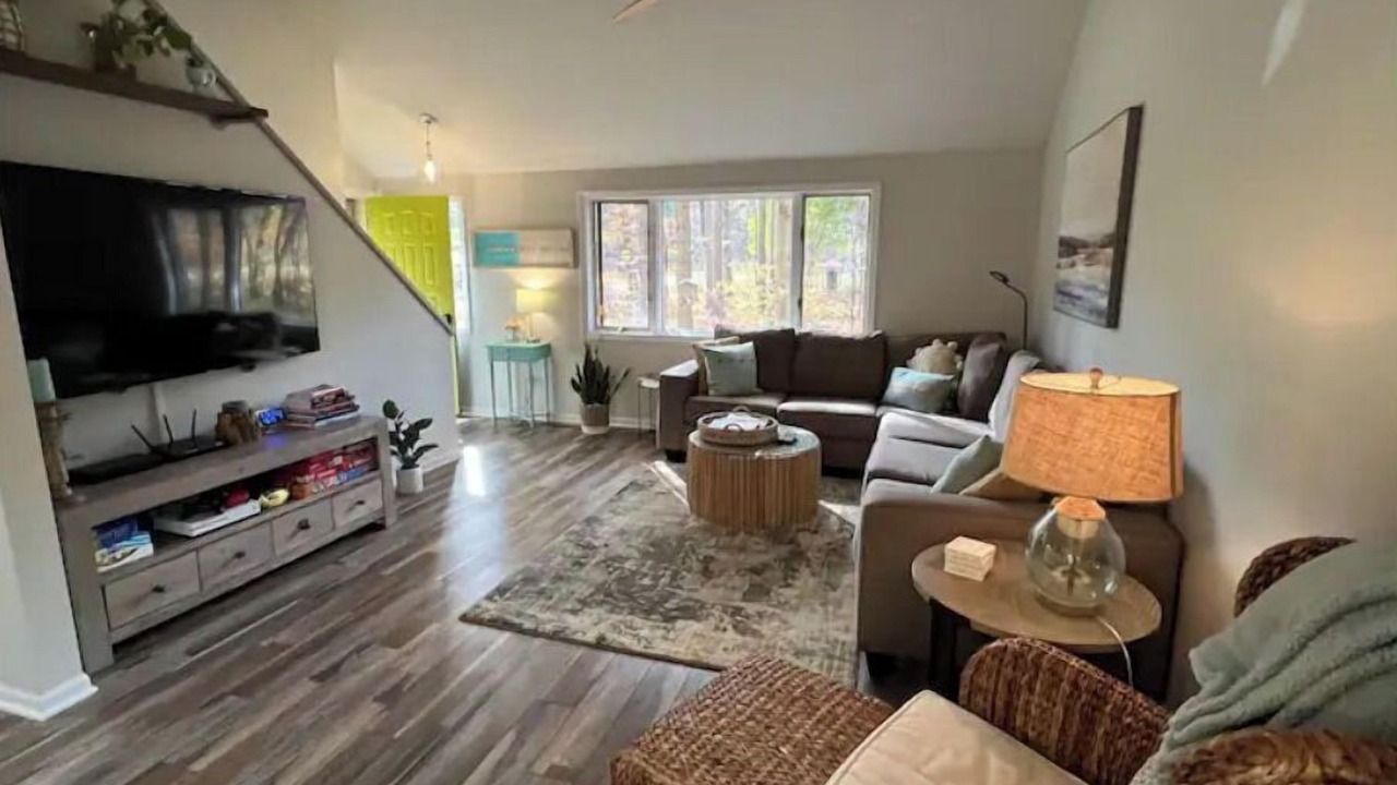 Photo of Livingroom in West Olive