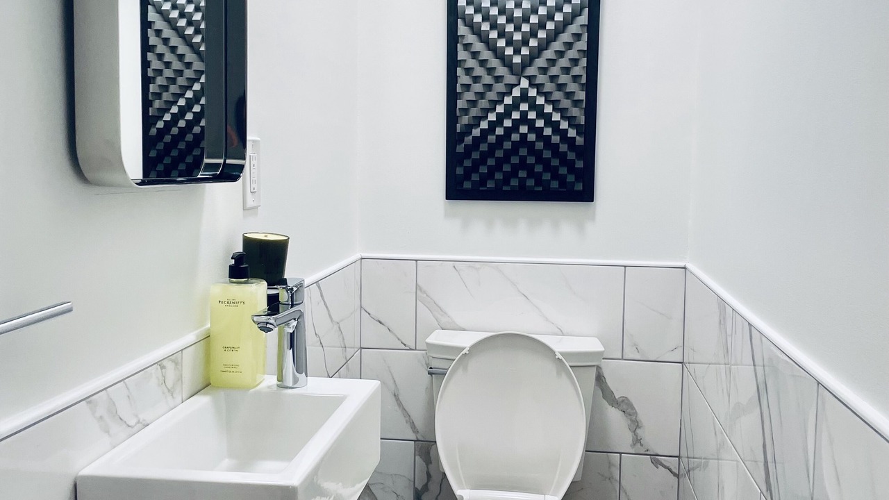 Photo of Bathroom in Lawrenceville