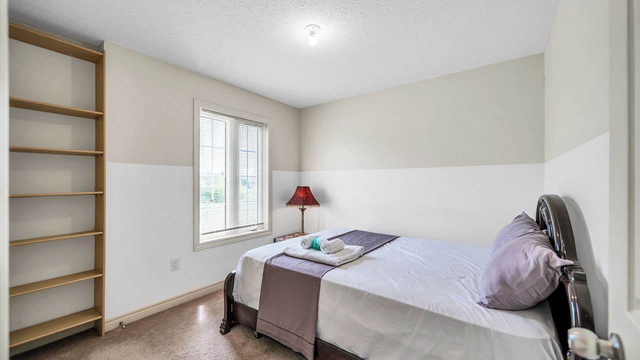 Photo of Bedroom in Ajax