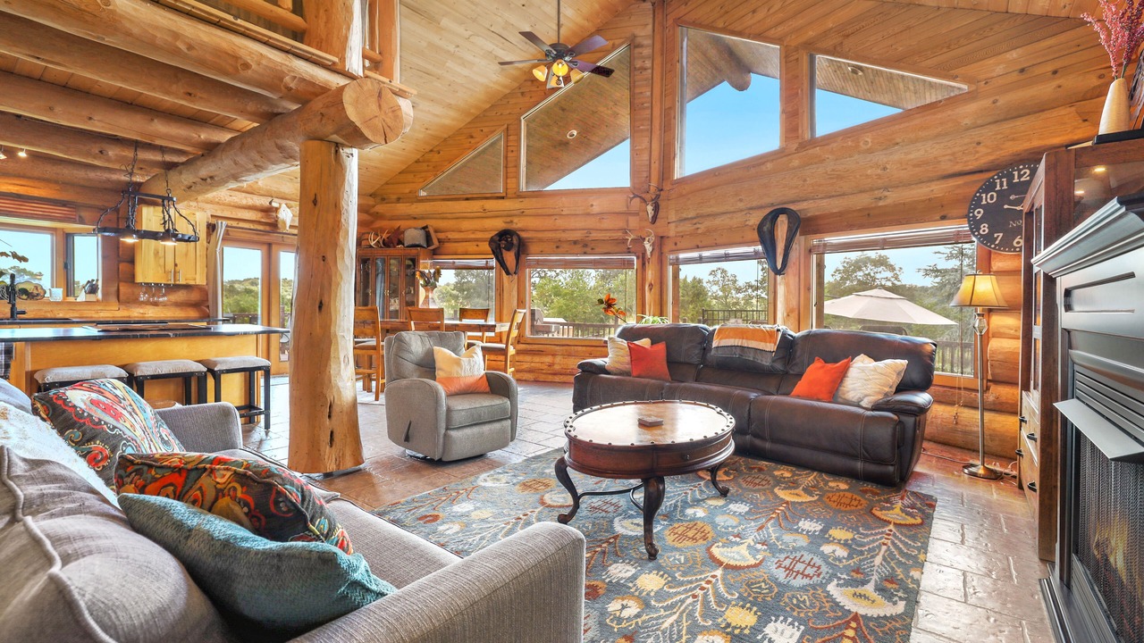 Photo of Livingroom in Springdale
