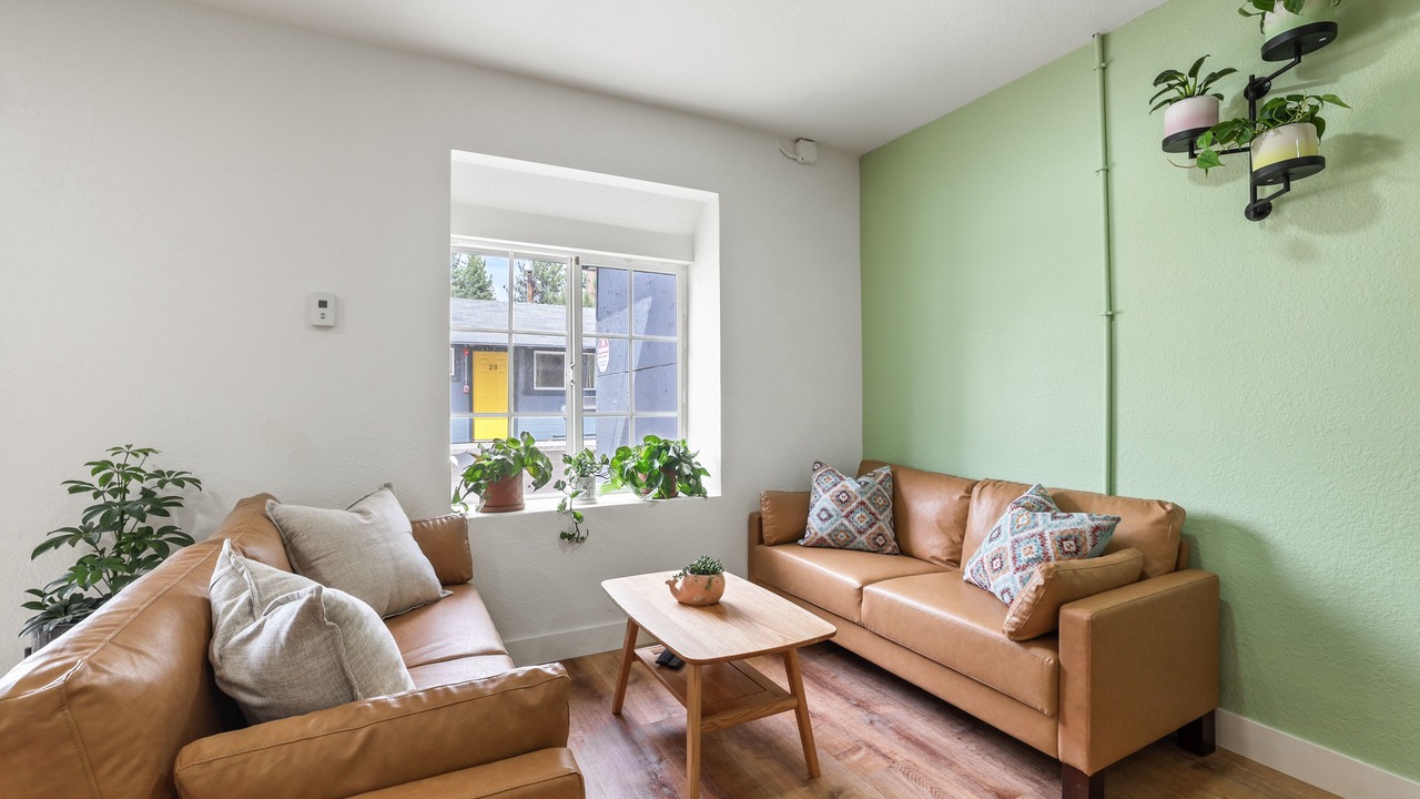 Photo of Livingroom in Sierra Tract