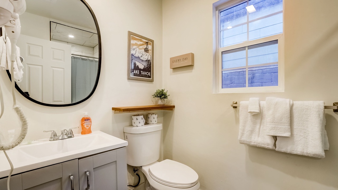 Photo of Bathroom in Sierra Tract