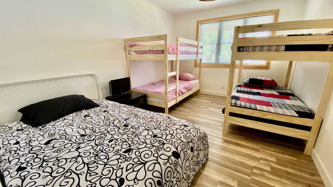 Photo of Bedroom in Cordova Mines