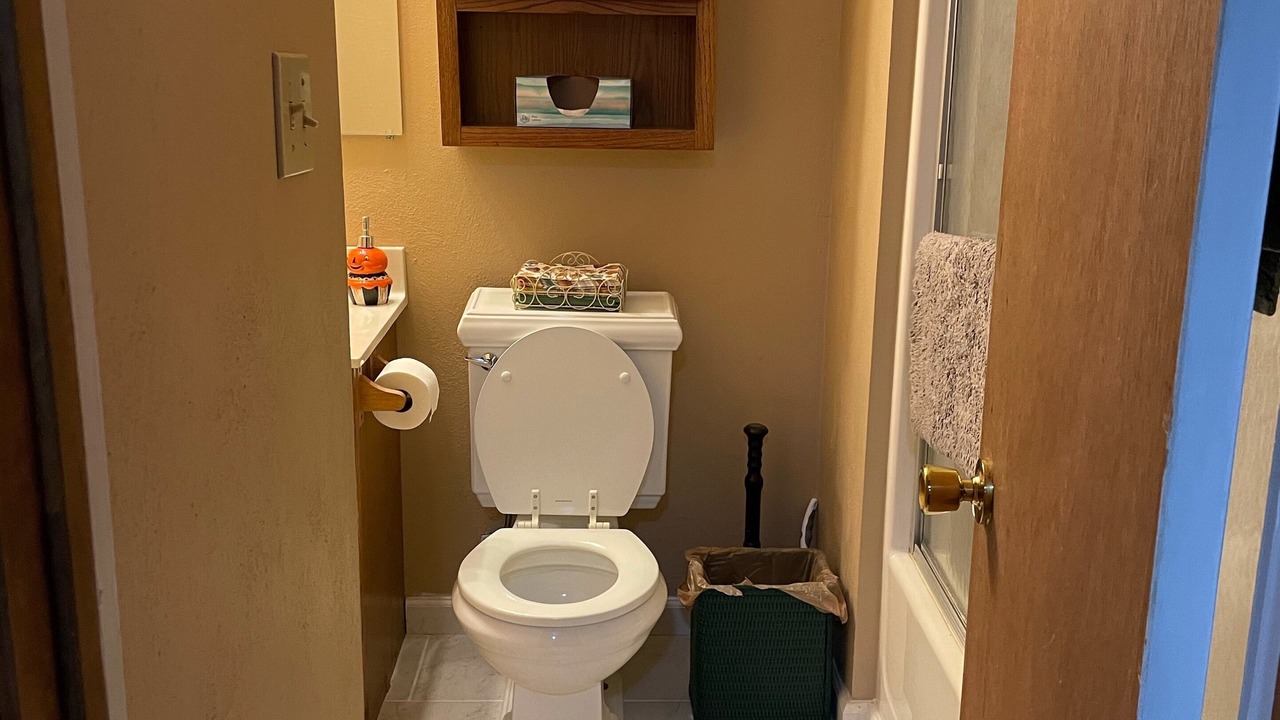 Photo of Bathroom in Corydon
