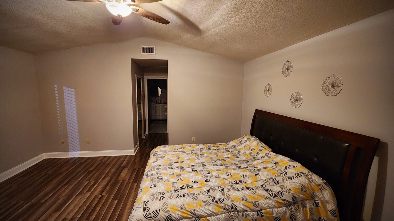 Photo of Bedroom in Casselberry