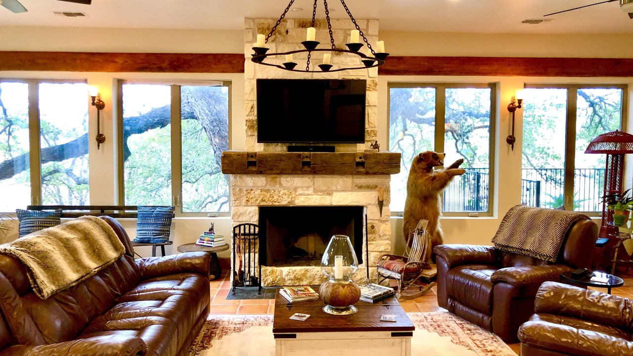 Photo of Livingroom in Pedernales Bend