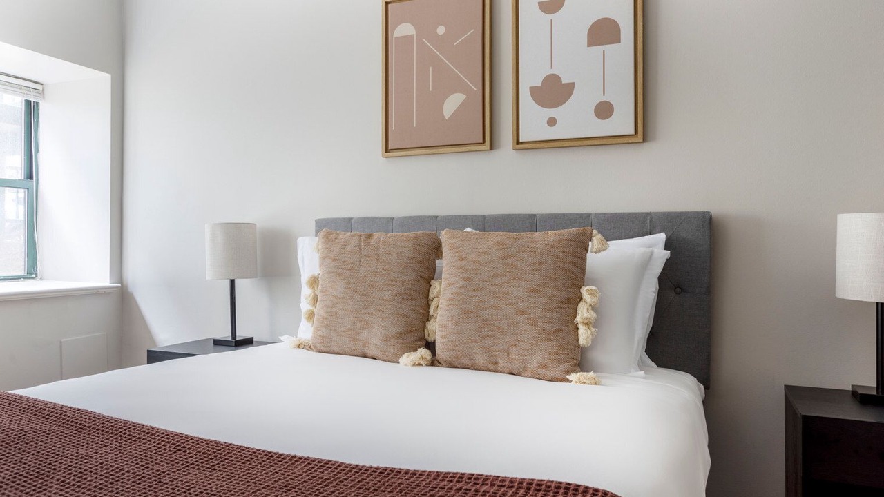 Photo of Bedroom in Central Square