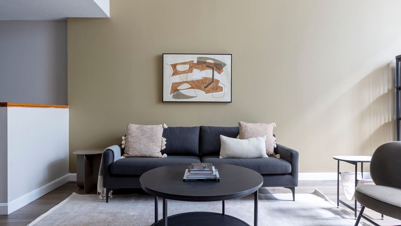 Photo of Livingroom in Central Square