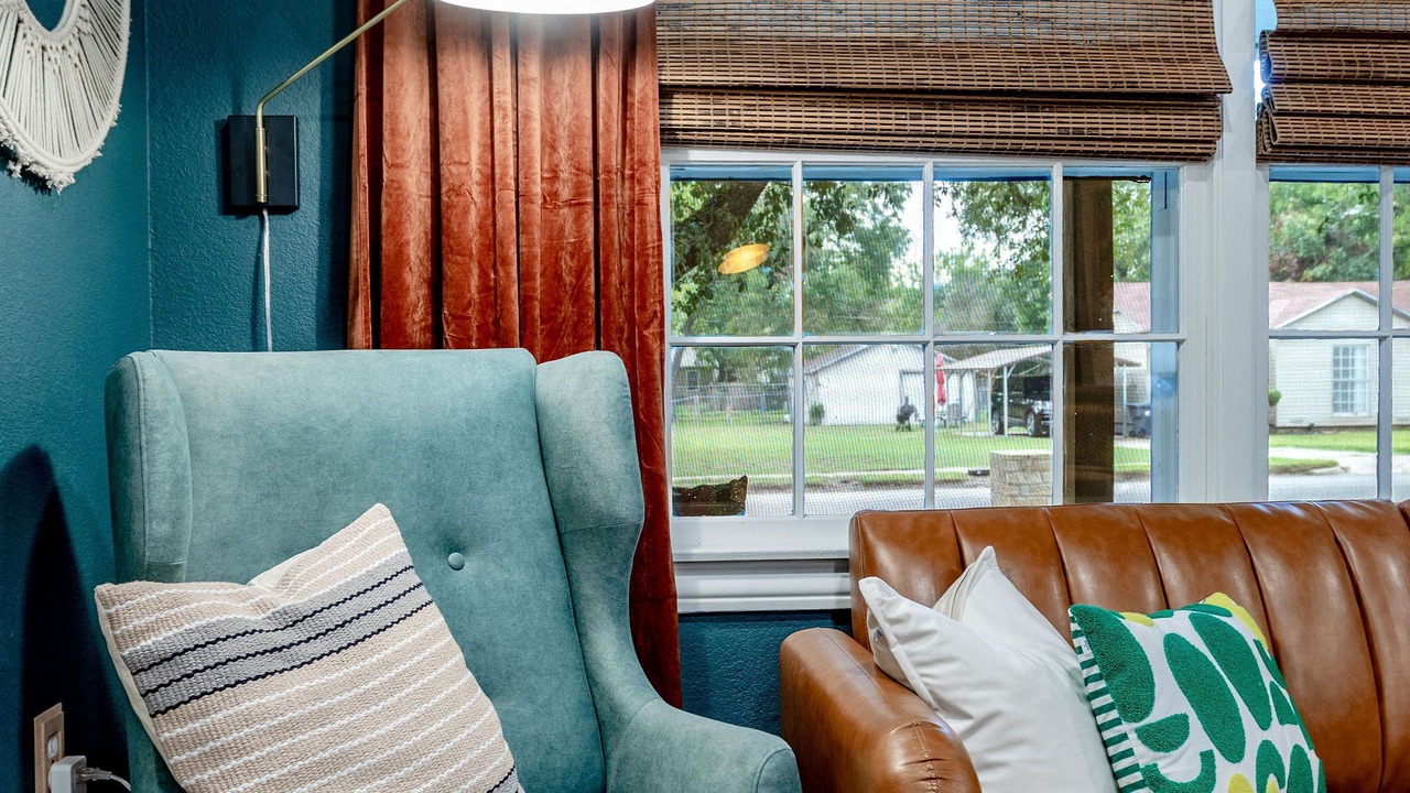 Photo of Livingroom in Dean Highland