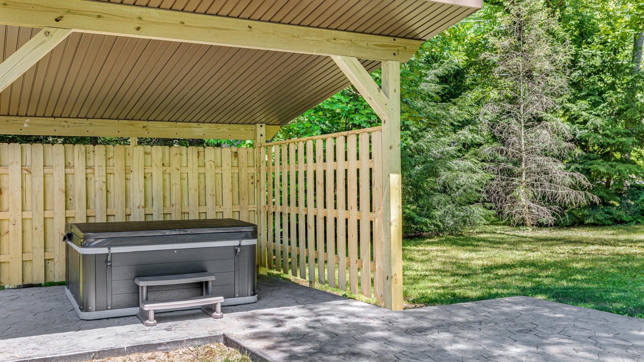 Photo of Patio Balcony in Champion