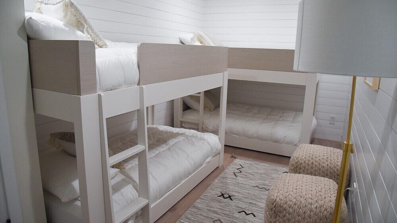 Photo of Others in Tennis Village