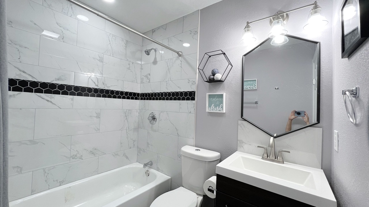 Photo of Bathroom in Orange