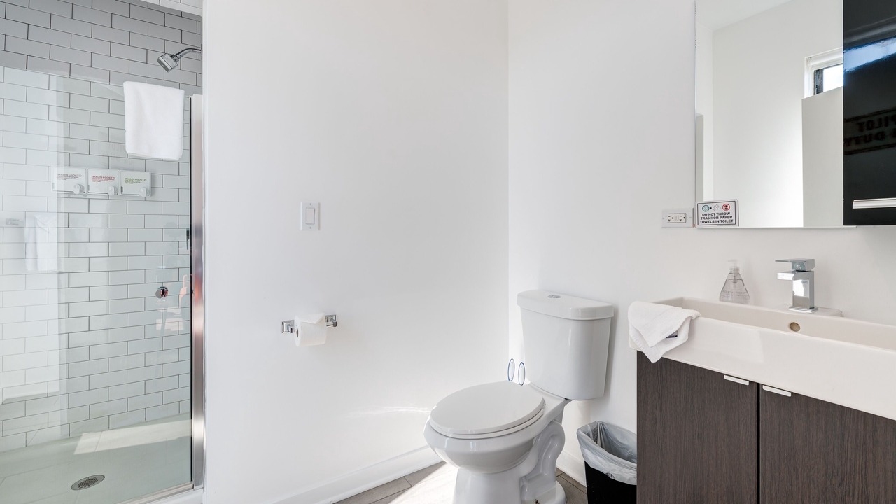 Photo of Bathroom in River West