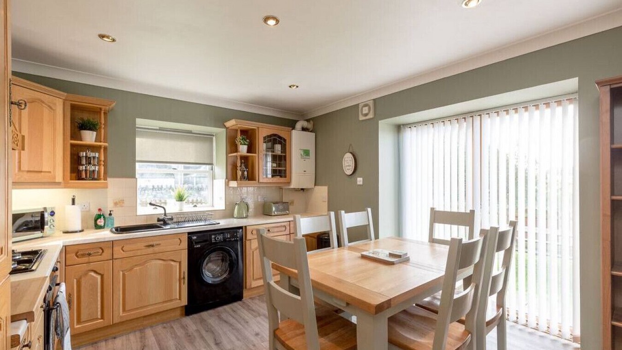 Photo of Kitchen in Rosyth