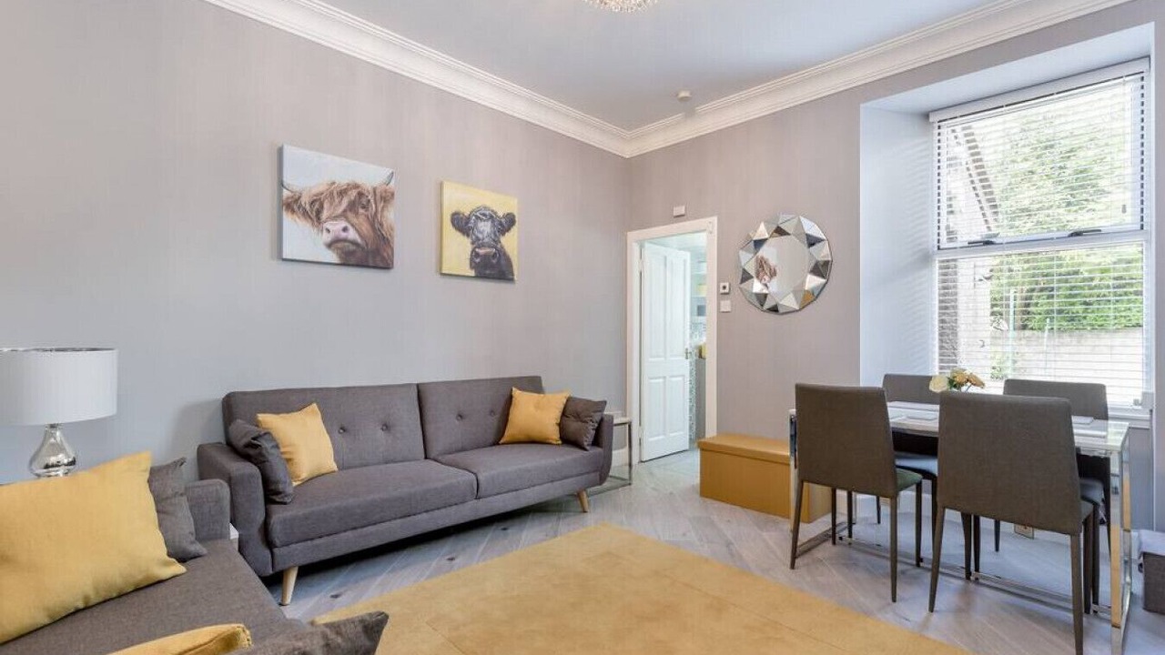 Photo of Livingroom in St Leonards