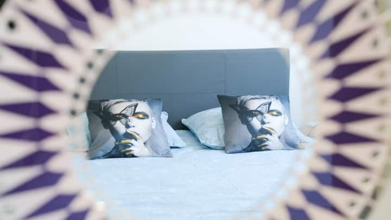 Photo of Bedroom in Lens