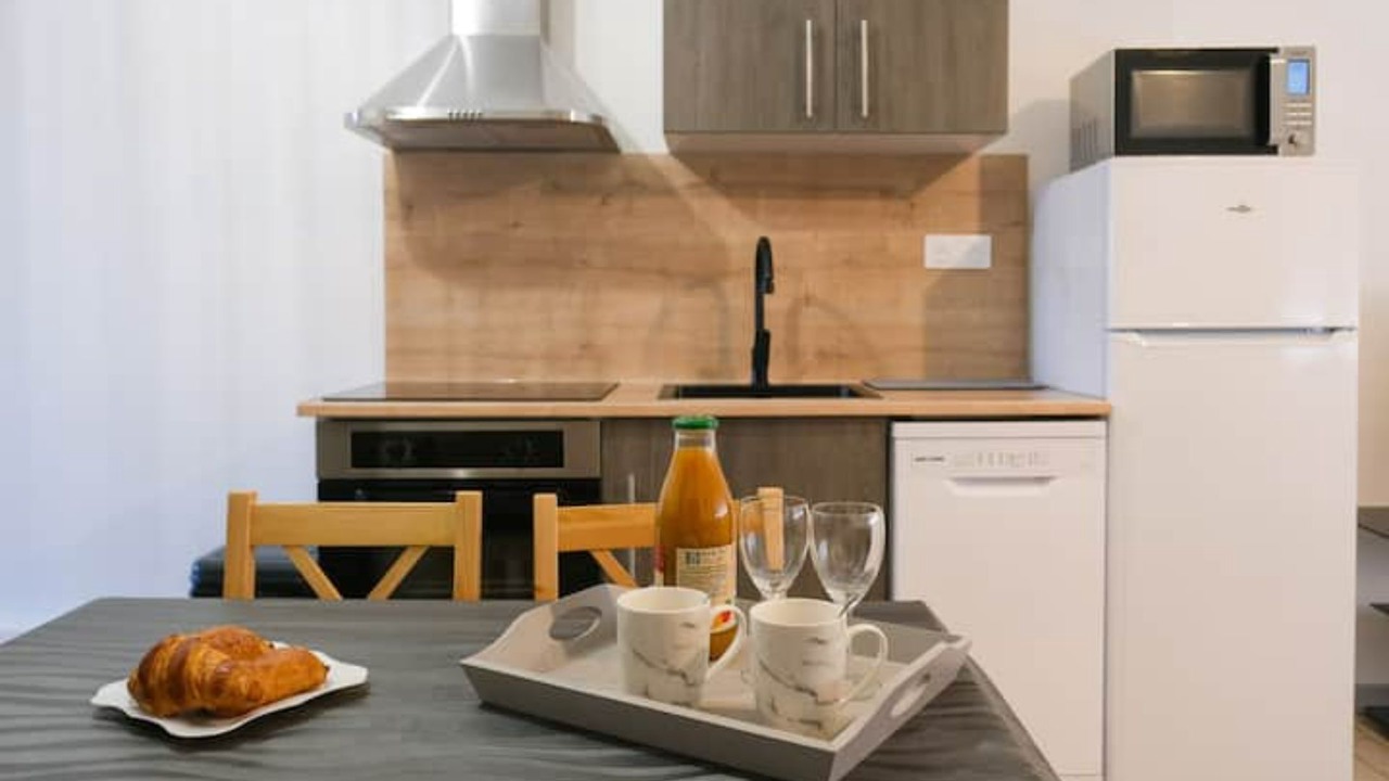 Photo of Kitchen in Lens