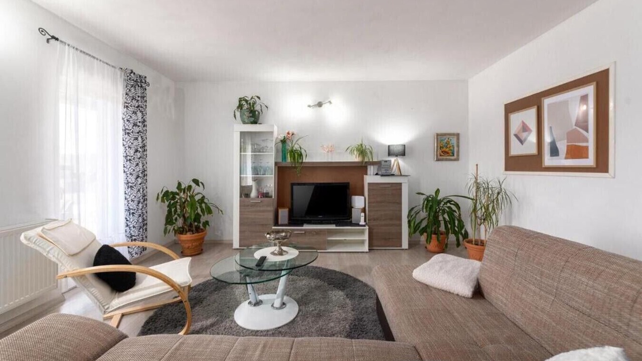 Photo of Livingroom in Oprtalj