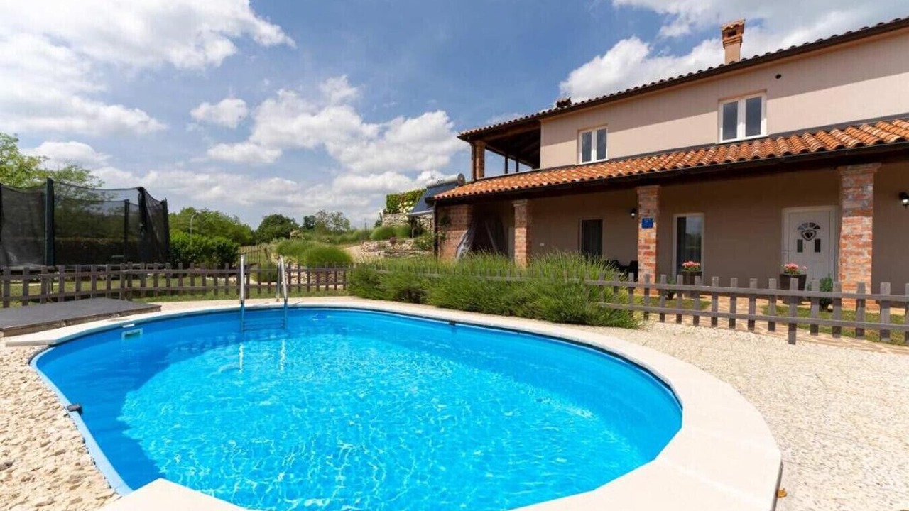 Photo of Outdoor in Oprtalj