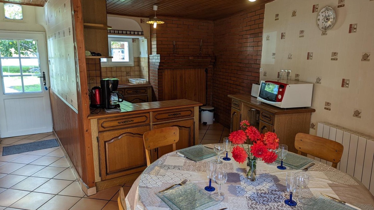 Photo of Others in Barret