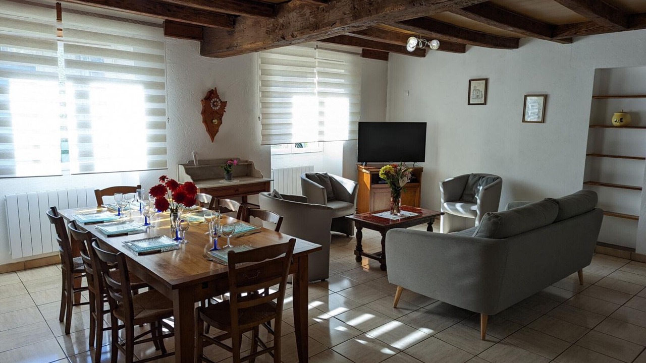 Photo of Others in Barret