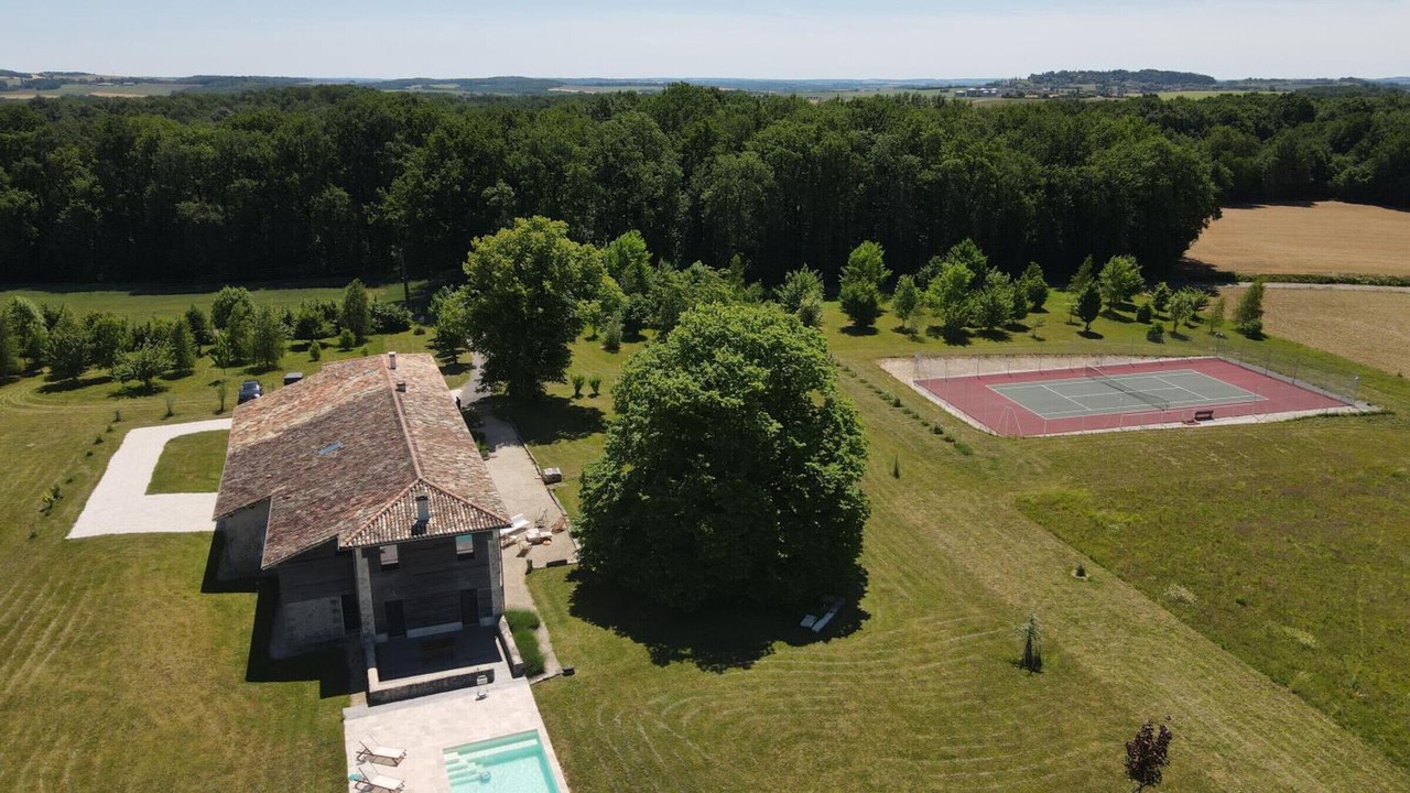 Photo of Outdoor in Magnac-Lavalette-Villars