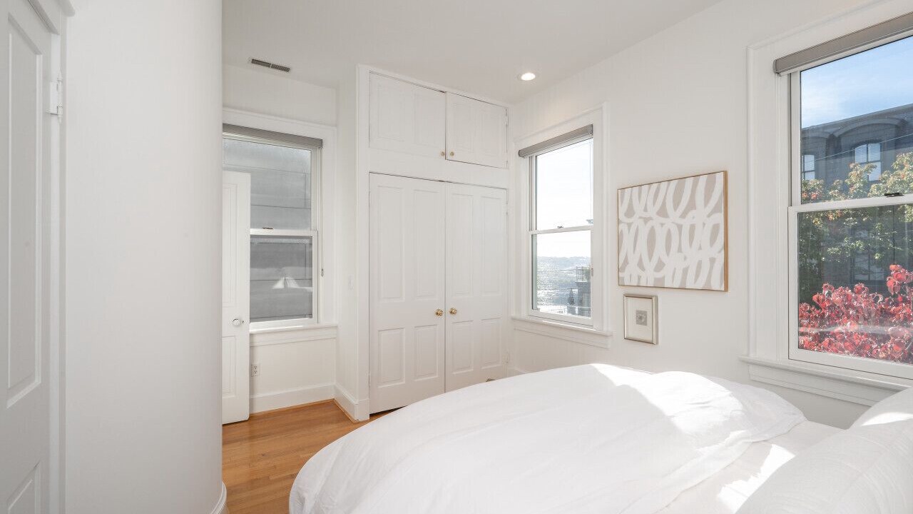 Photo of Bedroom in Mount Adams
