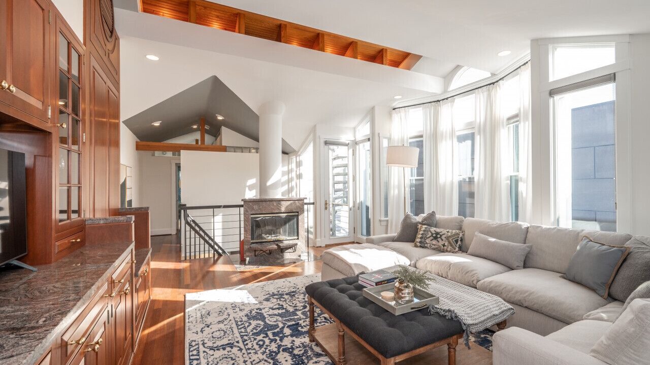 Photo of Livingroom in Mount Adams