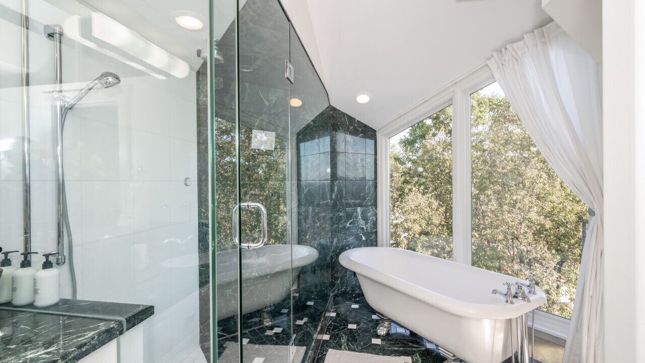 Photo of Bathroom in Mount Adams