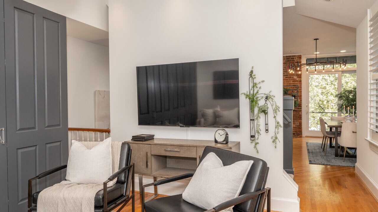 Photo of Livingroom in Mount Adams