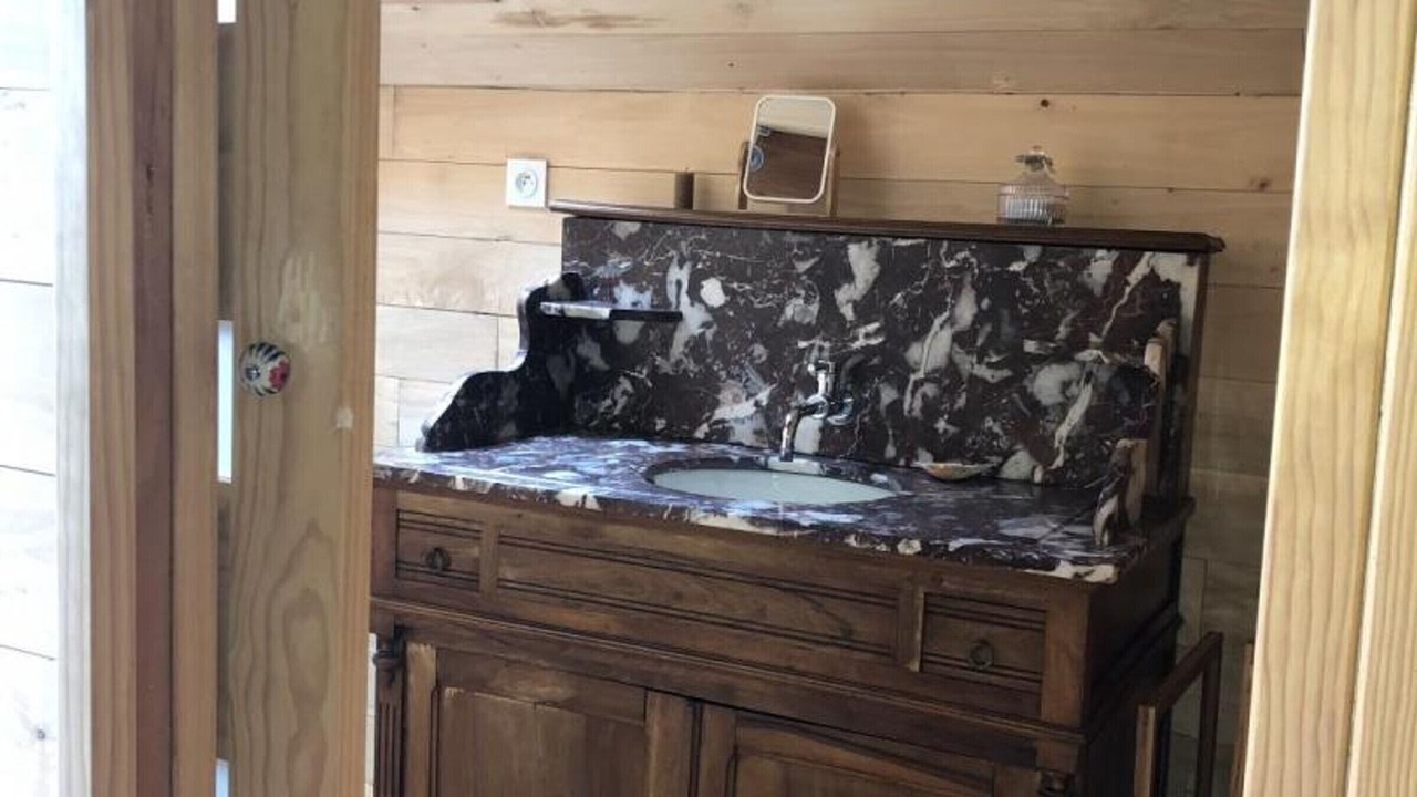 Photo of Bathroom in Montignac-le-Coq