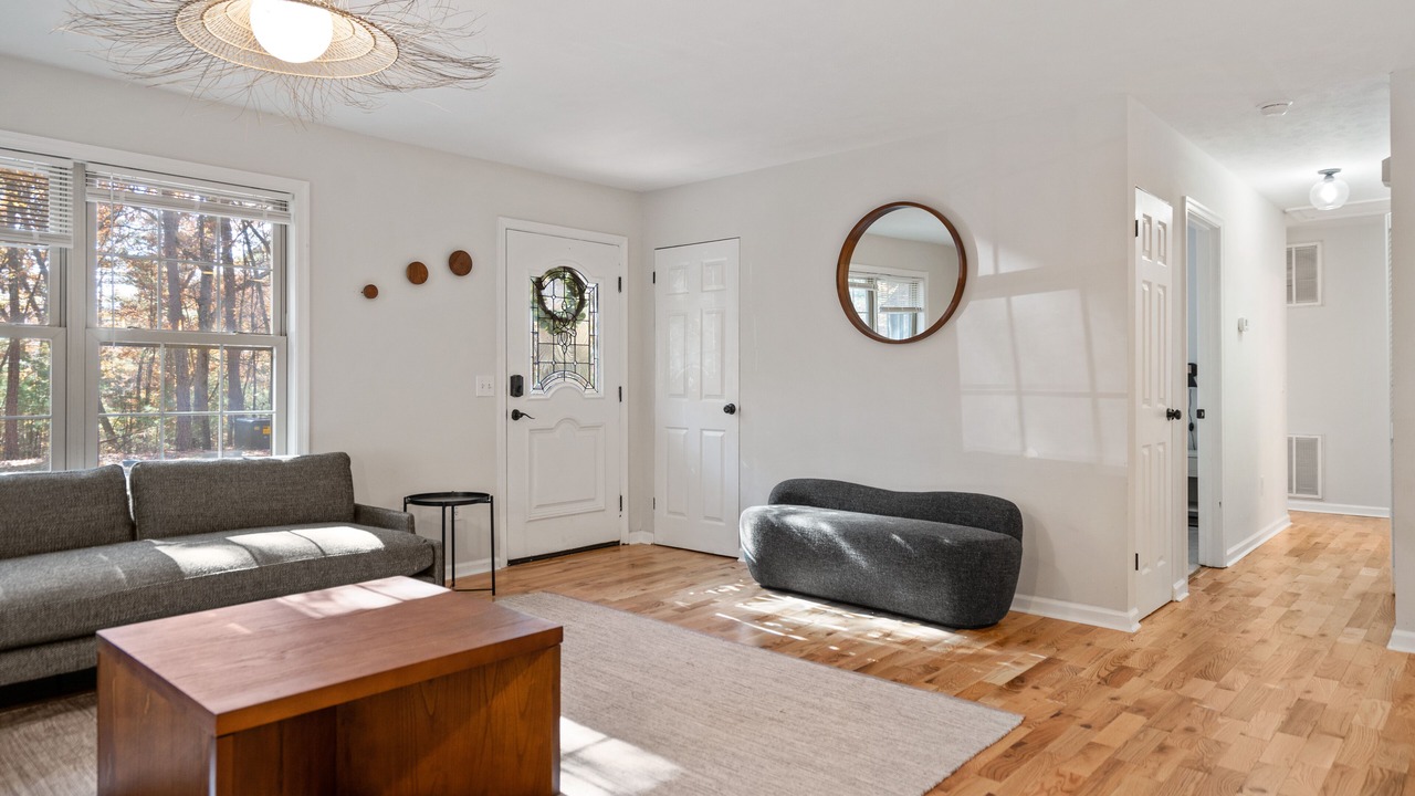 Photo of Livingroom in Basye