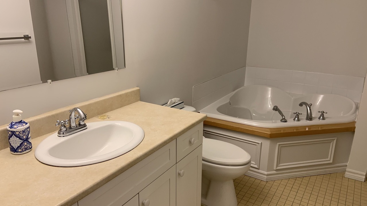 Photo of Bathroom in Saint Donat
