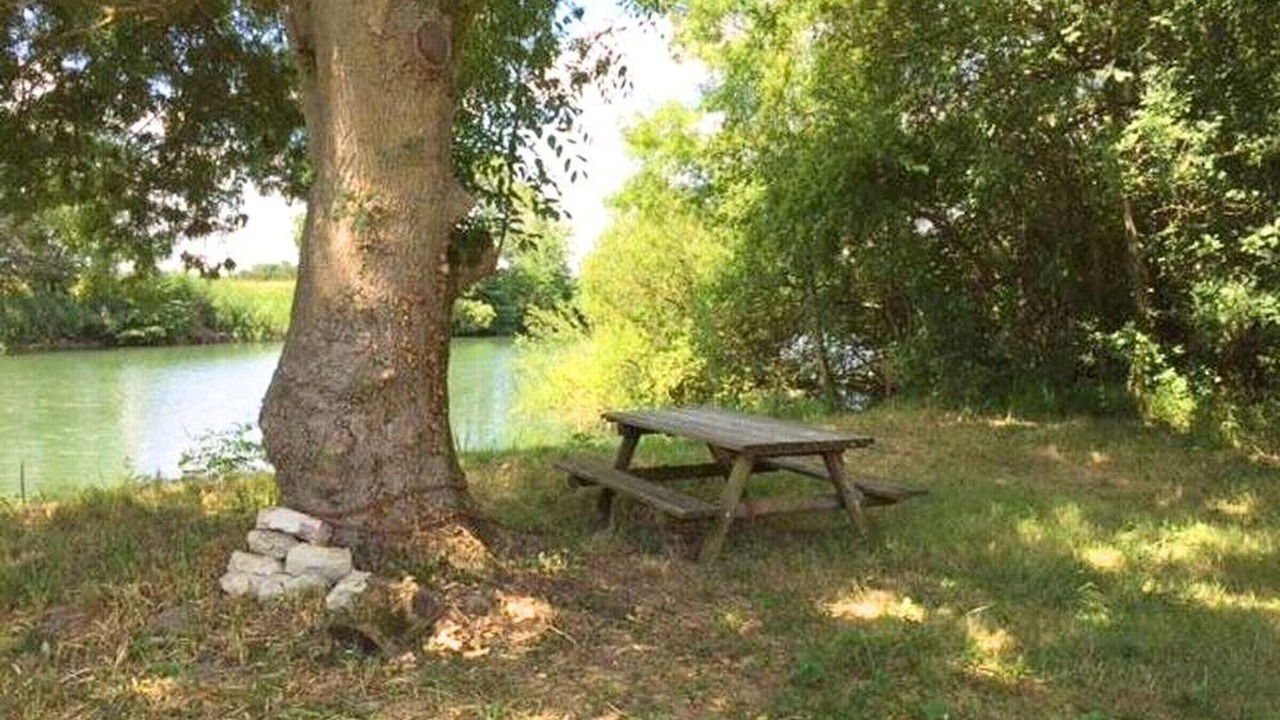 Photo of Outdoor in Coulonges