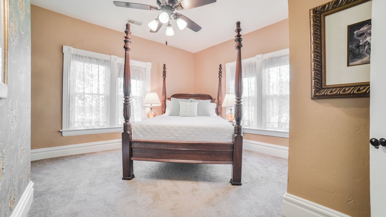 Photo of Bedroom in Cape Girardeau