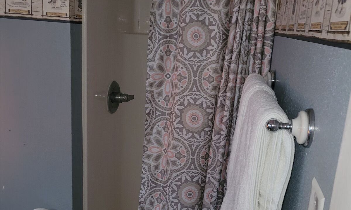 Photo of Bathroom in Eminence