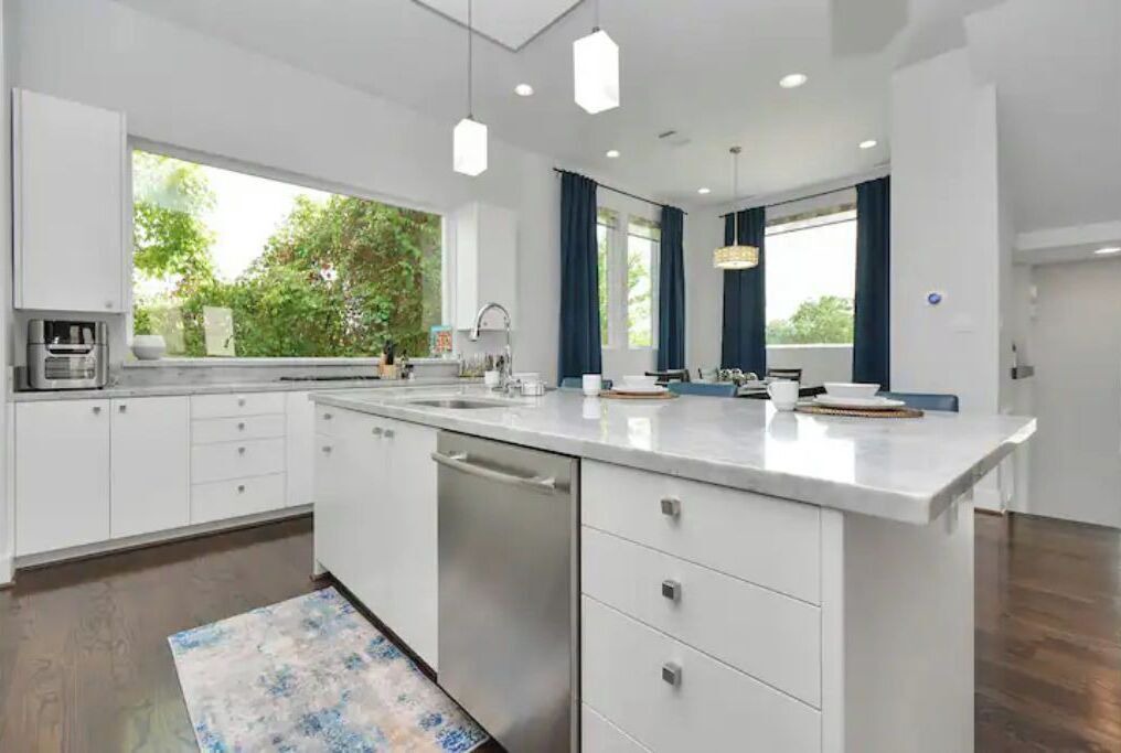Photo of Kitchen in Midtown