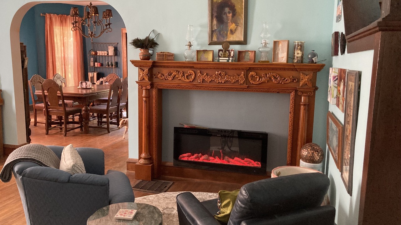 Photo of Livingroom in Bloomington