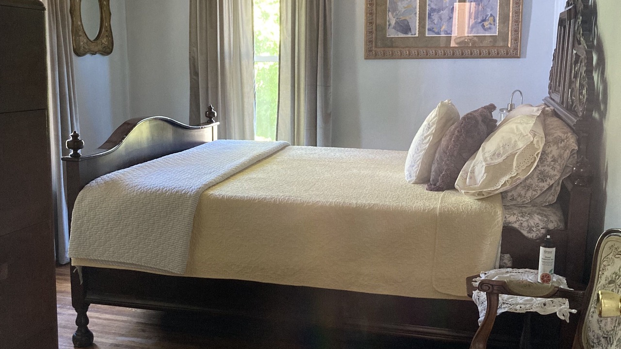 Photo of Bedroom in Bloomington