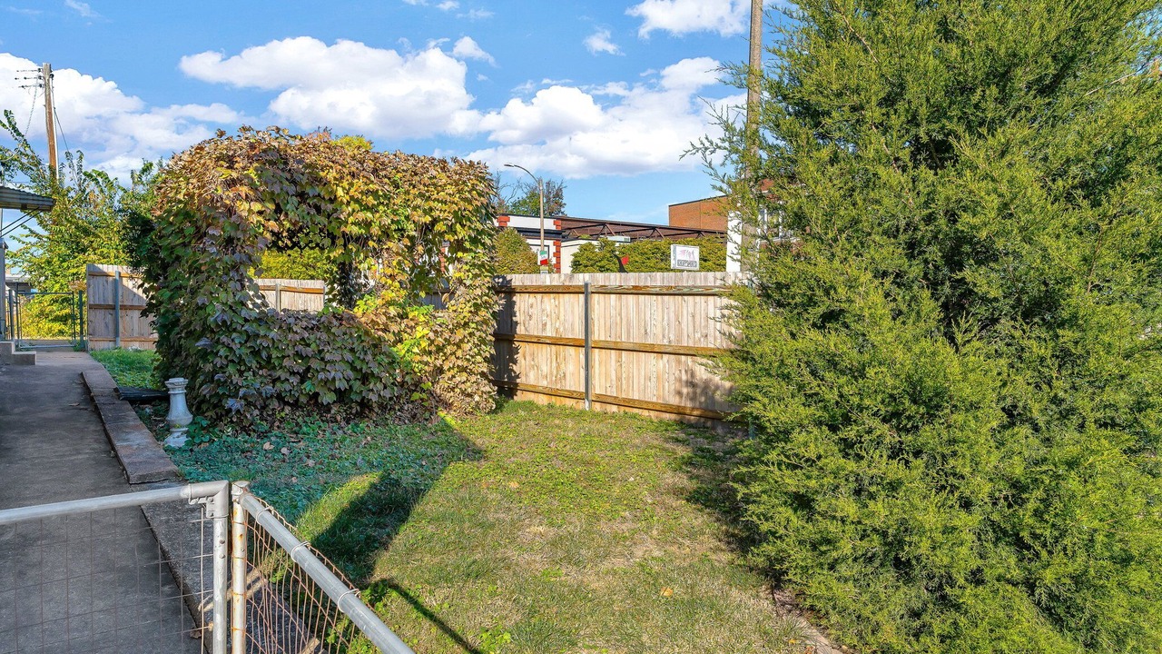 Photo of Outdoor in Southwest Garden