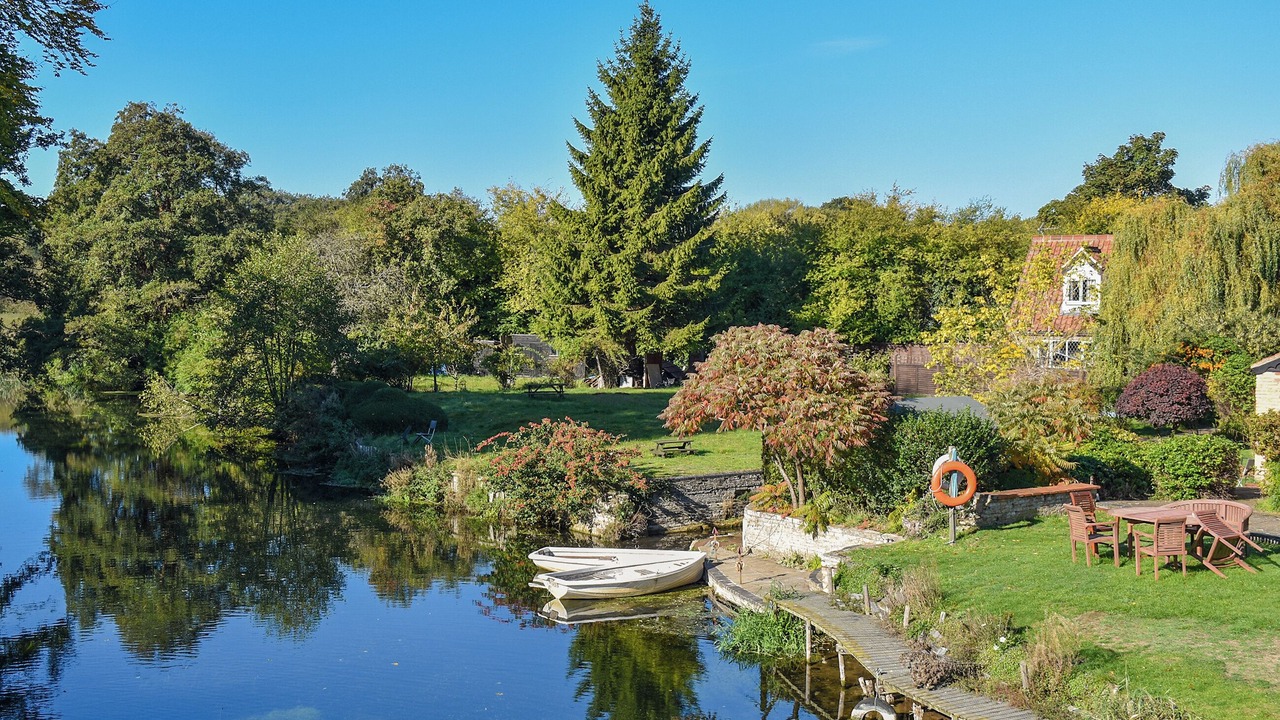 Photo of Others in Brandon